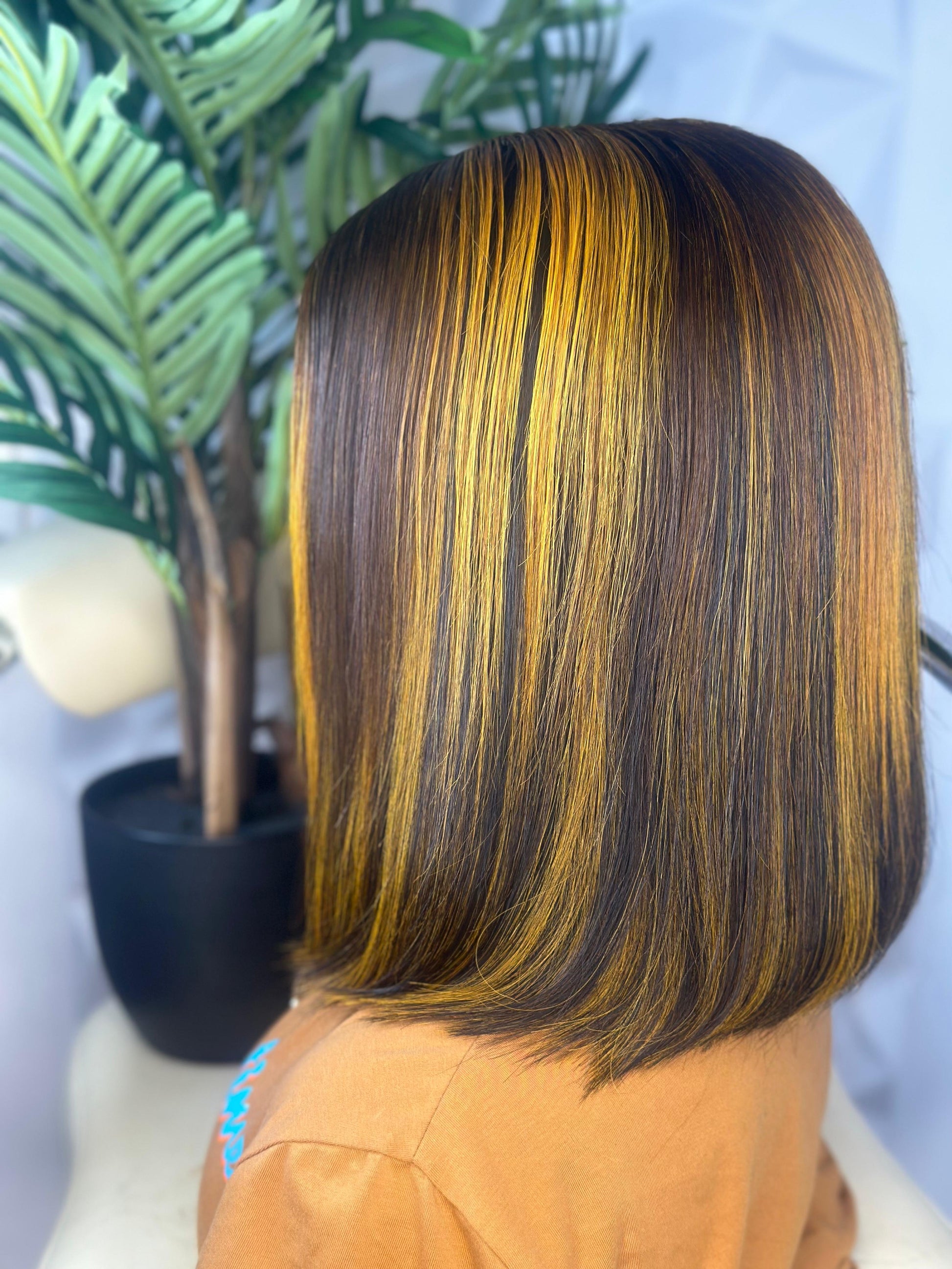 Golden flame – 12” Bone Straight Bob Wig