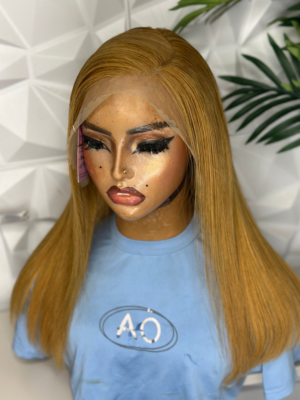 💛 18” Honey Gold Lace Frontal Wig – Natural Straight