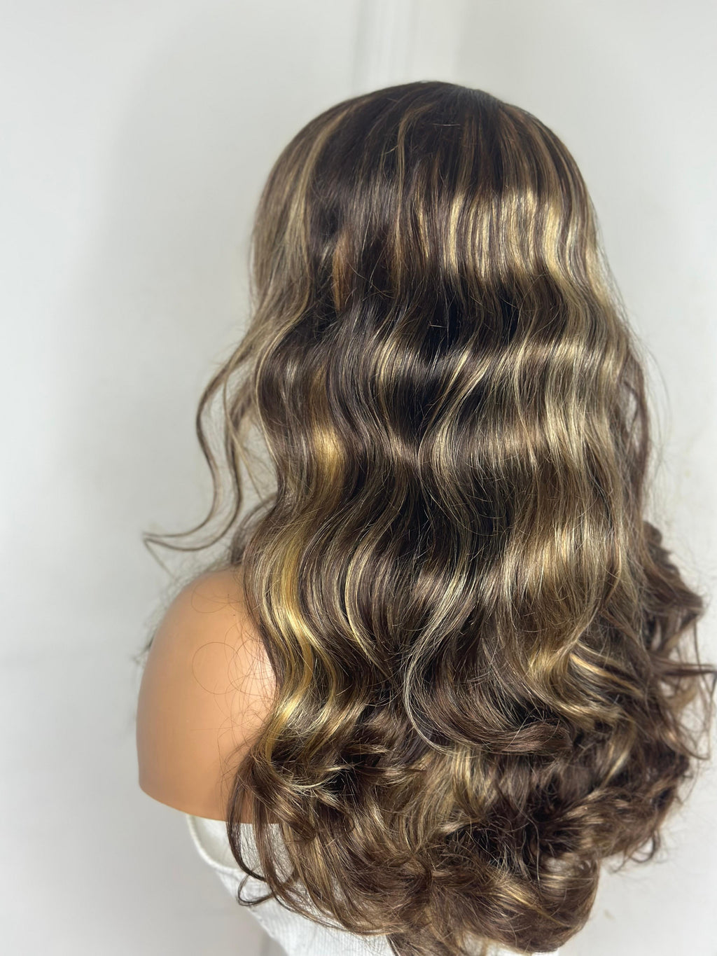 Brown with Blonde Highlight Wig | 22 inches